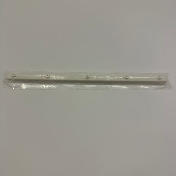 Replacement Bracket for Petsafe 5 Hole Dog Cat Pet Door Flap* - Picture 3 of 3